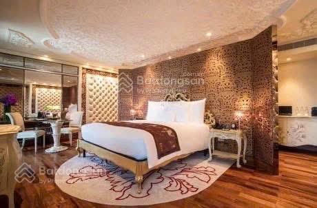 Khách sạn mặt phố lê đức thọ 136tỷ 160m2  9 tầng  lô góc  trung tâm mỹ đình dòng tiền 550tr/t