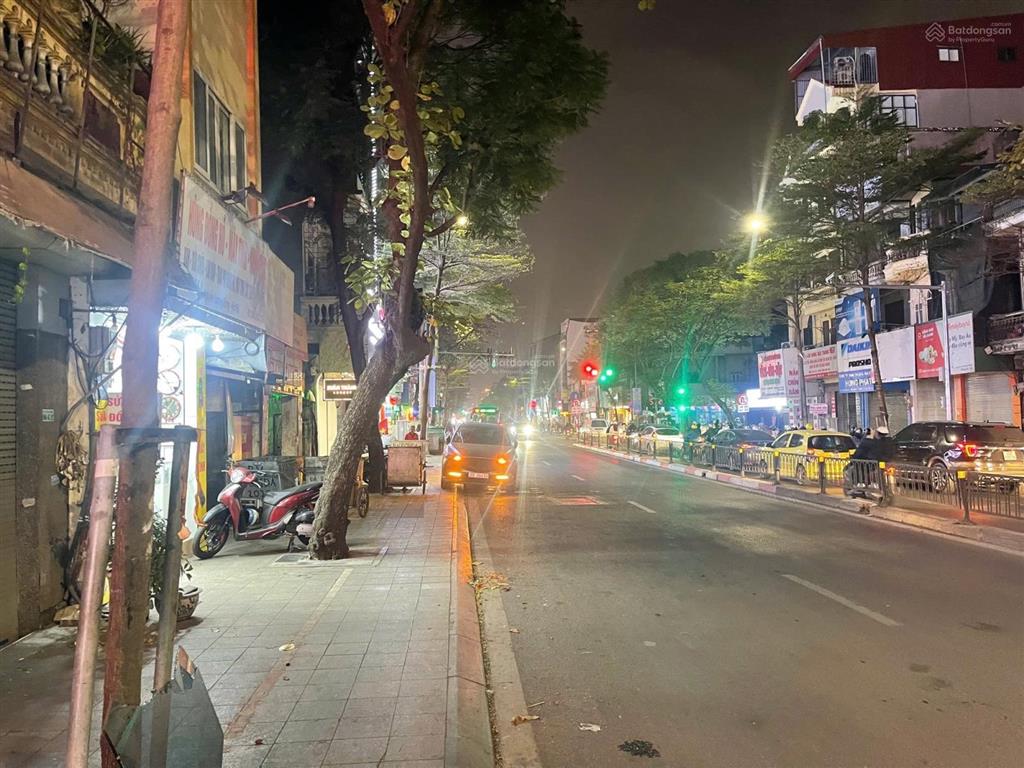 Mặt phố nguyễn lương bằng 148 tỷ, 235m2, mặt tiền 10,5m trung tâm đống đa