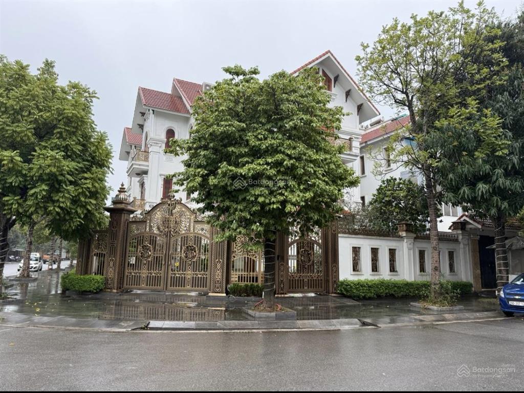 Biệt thự khu đô thị ciputra tây hồ 67 tỷ, 150m2, mặt tiền 7m