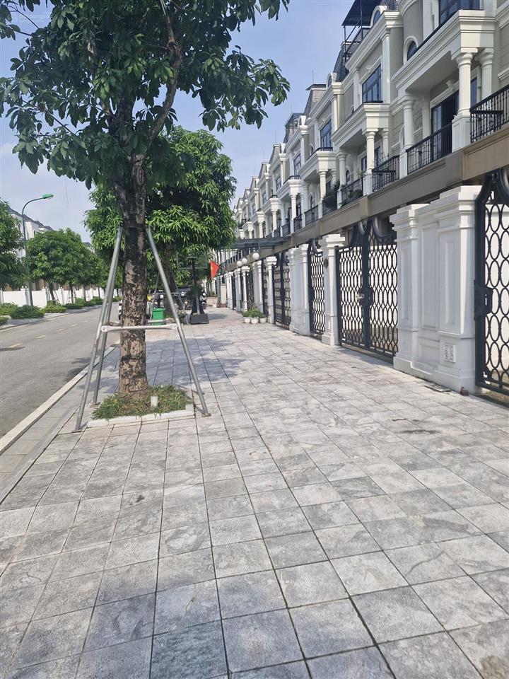 Biệt thự khu đô thị ciputra tây hồ 67 tỷ, 150m2, mặt tiền 7m