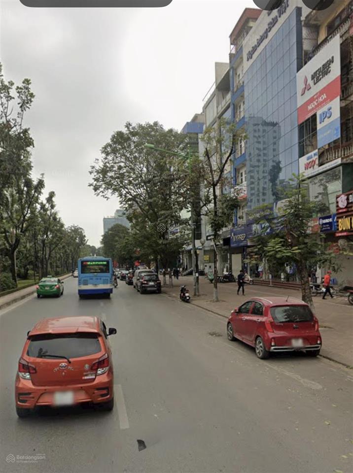 Mặt phố hoàng quốc việt 168 tỷ, 160m2, 7 tầng, mặt tiền 10m
