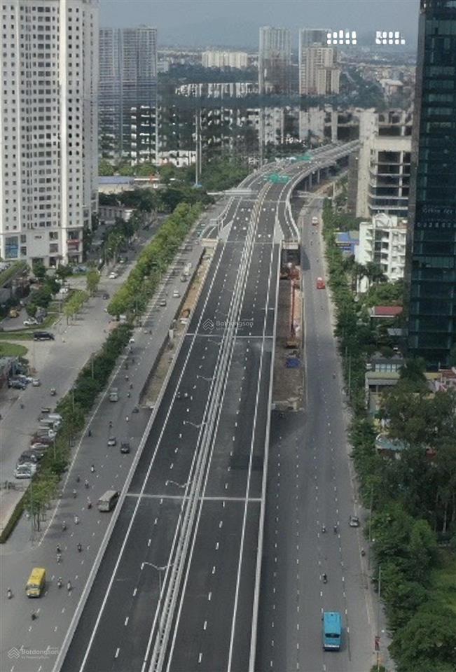 Mặt phố hoàng quốc việt 168 tỷ, 160m2, 7 tầng, mặt tiền 10m