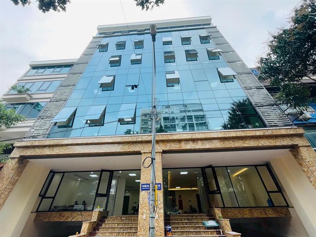 Mặt phố nguyễn hoàng tôn 147 tỷ, 245m2, 10 tầng (có hầm), mt 10m  cách 2 con rồng hồ tây 500m