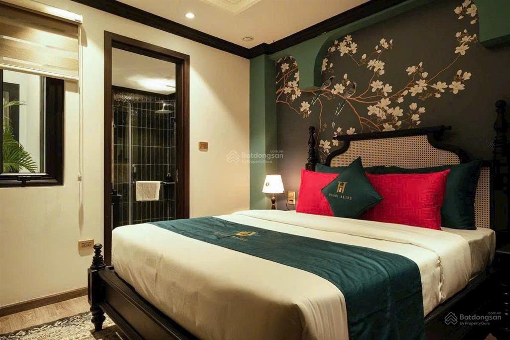 Giảm chào 30 tỷ, giá mới 120 tỷ khách sạn 9 tầng phố lê đức thọ  tt mỹ đình dòng tiền 550 tr/tháng