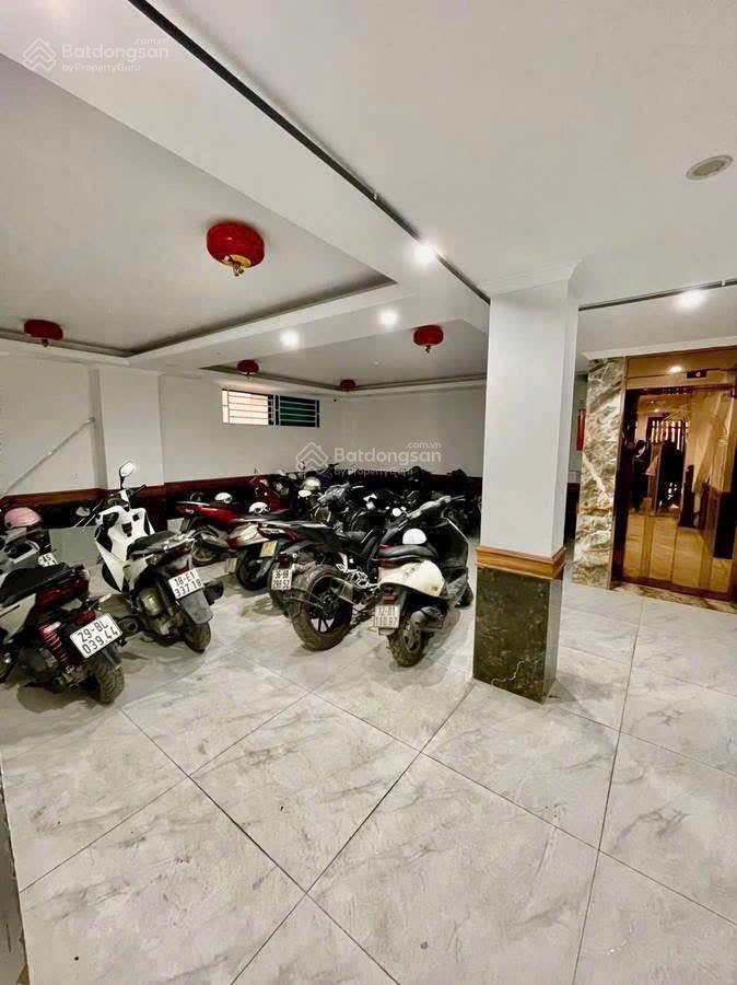 Mặt phố mỹ đình, lô góc 171m2, 9 tầng, giá 79 tỷ, dòng tiền 350 triệu/tháng
