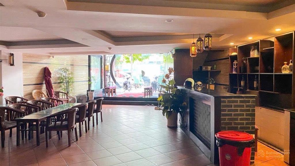 Mặt phố dương đình nghệ 145 tỷ | 170m2 | 12 tầng có hầm  vỉa hè 8m, nở hậu