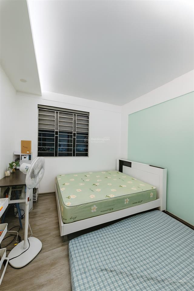 Hiếm chồng em chuyển công tác gấp cần bán căn 3 phòng ngủ green stars, nội thất mới, sổ sẵn