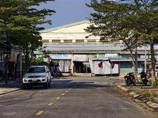 Đất nền khu phố chợ sát ngay quốc lộ 1a  giá chỉ 1.7 tỷ