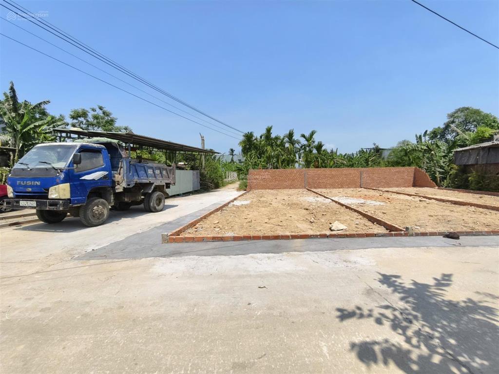 Cực hiếm 3 lô liền kề gần chợ phong thử  4xx triệu