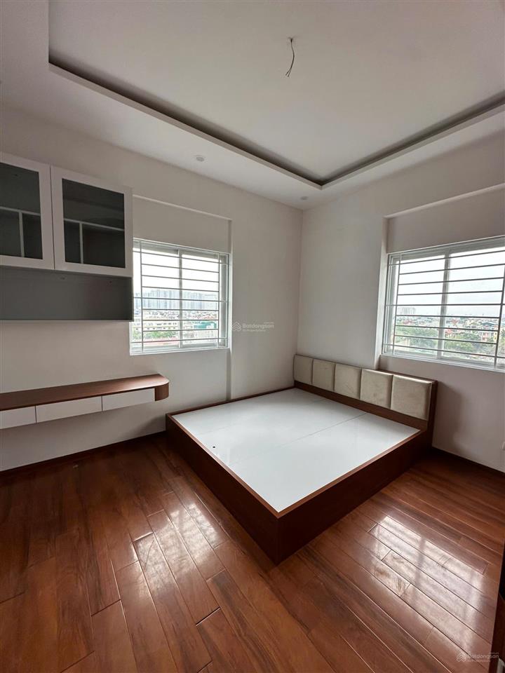 Bán gấp 77m 3 ngủ chung cư ba hàng 282 lĩnh nam full đồ mới có sổ đỏ hỗ trợ bank  0858 225 ***