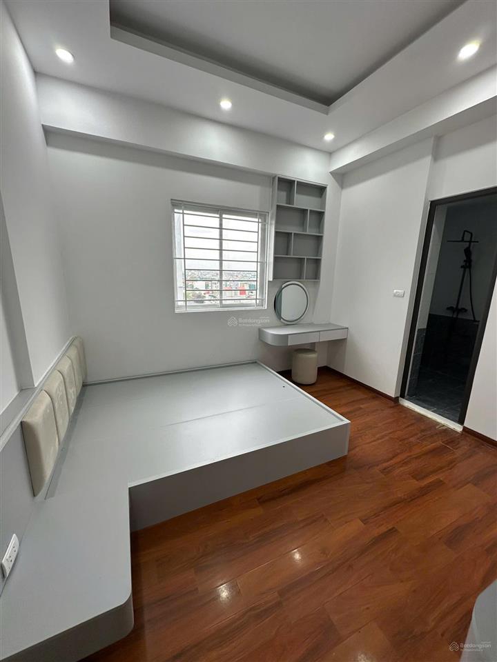 Bán gấp 77m 3 ngủ chung cư ba hàng 282 lĩnh nam full đồ mới có sổ đỏ hỗ trợ bank  0858 225 ***