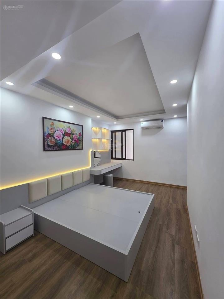 Bán gấp 79m 3 ngủ cc đồng phát, full đồ mới, ban công bắc có sổ đỏ hỗ trợ bank  0858 225 ***