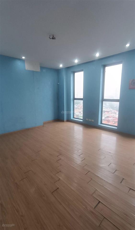Cho thuê căn hộ 202 m2 tsq làng việt kiều châu âu mỗ lao hà đông