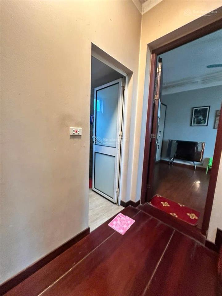Siêu phẩm tây hồ mặt ngõ ô tô 3 bước ra hồ tây mặt tiền 8m cực hiếm 100m x5 tầng x mặt tiền 8m
