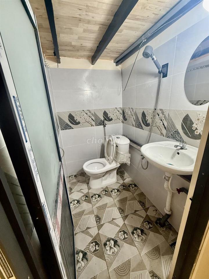 PHÒNG MINI CÓ GÁC 20M² – WC RIÊNG – GIÁ 2,2TR – BÌNH TÂN