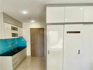 Bán căn hộ studio origami  30m², view hồ bơi, đã có sổ  giá 1,95 tỷ