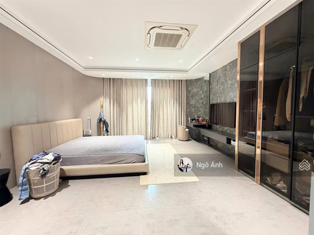 35.5 tỷ nhà nguyễn công hoan, vip ba đình 100m2 x 5t x mt 5.5m thang máy full nội thất, ô tô tránh