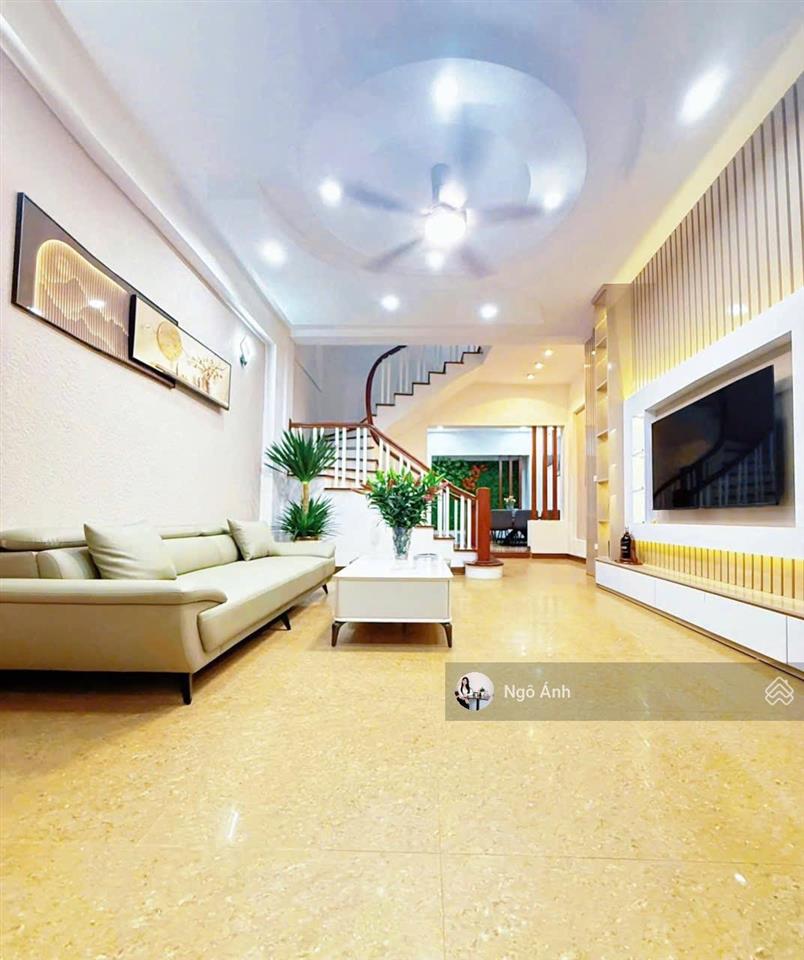 14.8 tỷ nguyễn khánh toàn cầu giấy 50m2 x 6t x mt 4m cách ô tô 10m full nội thất xịn ngõ cực nông