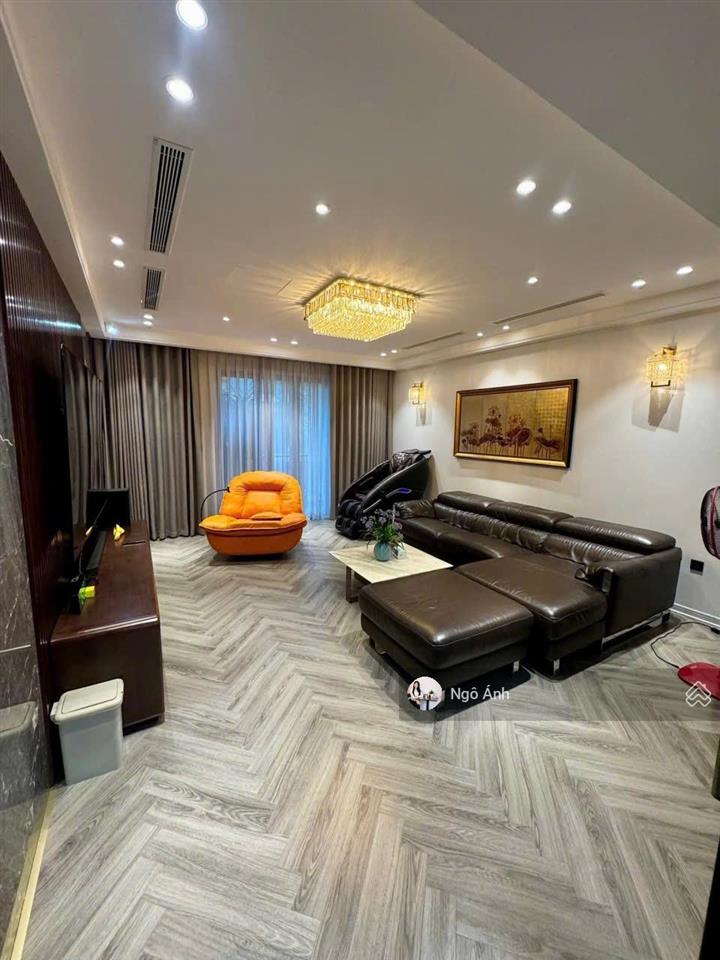 25.5 tỷ phân lô phố duy tân cầu giấy 55m2 x 5t x mt 5m vỉa hè ô tô tránh kinh doanh, nội thất đẹp