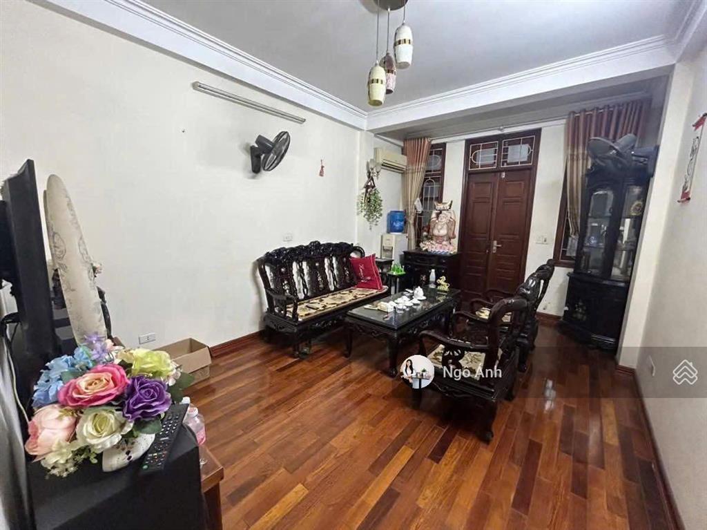 17.5 tỷ phân lô phan văn trường cầu giấy 45m2 x 6t x mt 4m 2 mặt ngõ, kinh doanh 2 mặt, ô tô tránh