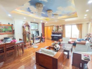 Bán nhà nguyên hồng  vị trí kim cương phân lô  vỉa hè ô tô tránh  5 tầng  mặt phố kinh doanh