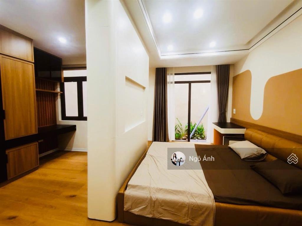 Bán nhà trung tâm ba đình  không quy hoạch  gần phố ô tô  6 tầng  xây chắc chắn