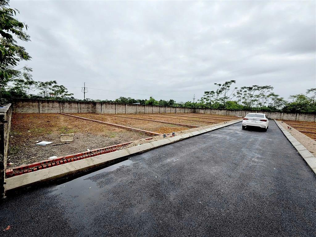 MẢNH ĐẤT VÀNG GIÁ F0 TẠI SƠN ĐÔNG, SƠN TÂY, HÀ NỘI. 100m2 full thổ, mặt tiền 6,8m