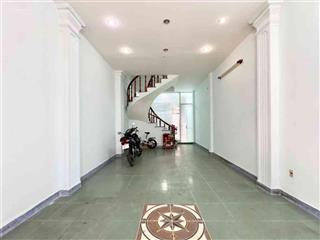 Nhà riêng. mặt tiền đường hoa lan  phú nhuận tp hcm. sổ hồng riêng