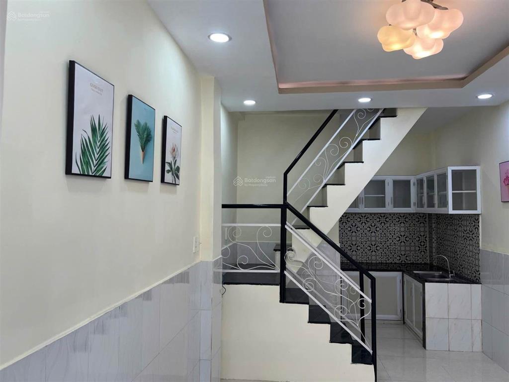 Nhà đẹp. chu văn an bình thạnh  4tỷ,3