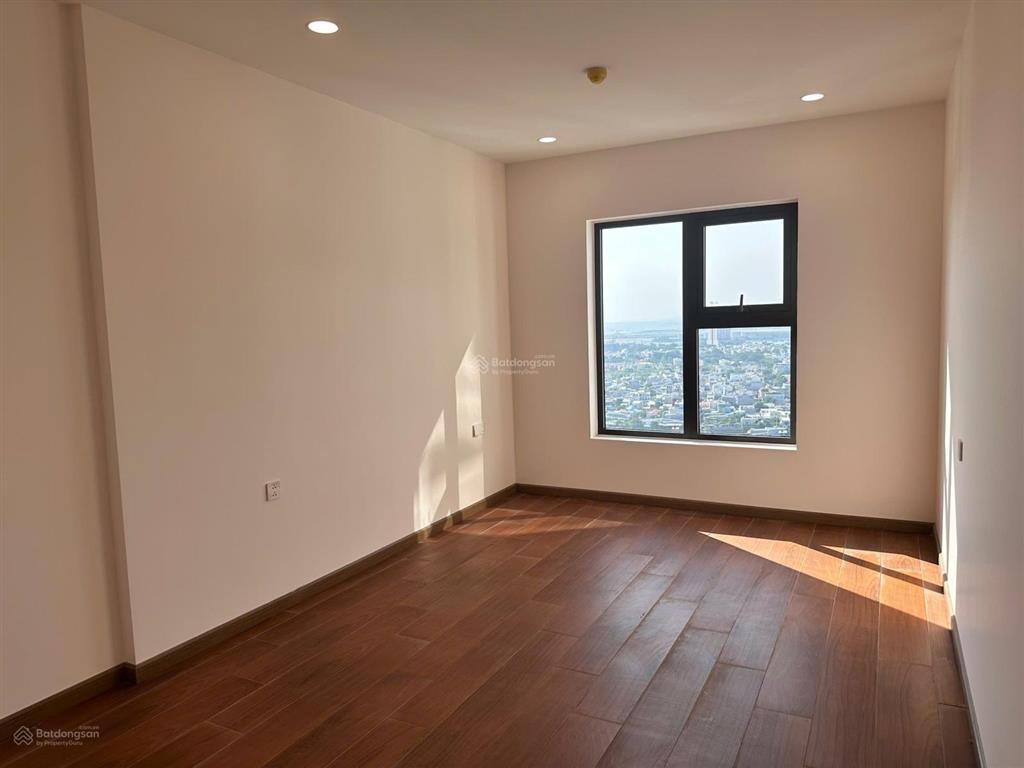 Bán căn hộ 2pn 2wc 77m2 giá tốt tại vung tau centre point, tầng thấp view hồ bơi và tiện ích