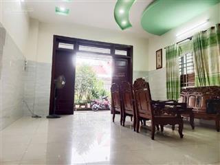 Ngang khủng đến 10m, hẻm xe hơi cách lê văn thịnh chỉ 20m, duy nhất 1căn, khu dân trí cao, giá 20ty