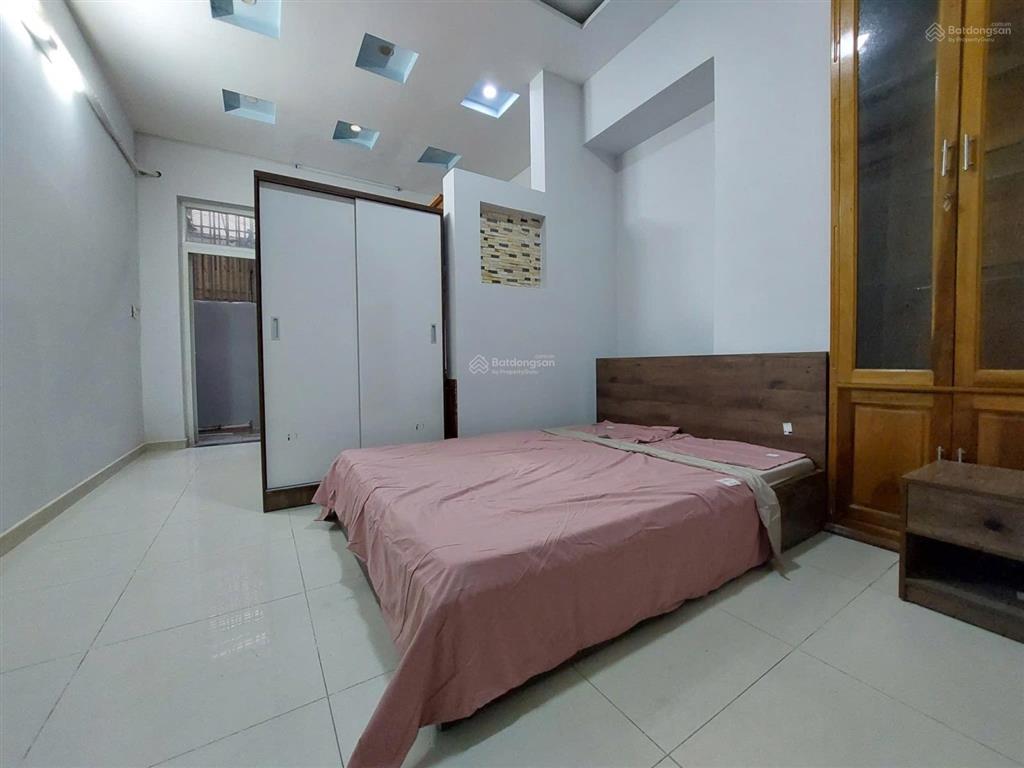 Nhà mặt phố diện tích to 210m2, kết cấu đẹpcạnh nguyễn thị định, giá 24tỷ, chỉ duy nhất 1 căn này