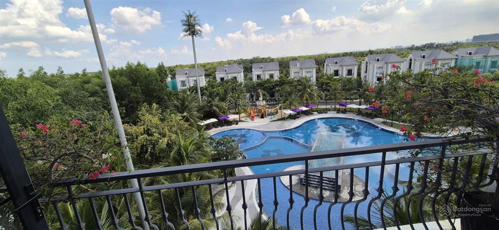 Bán nhà 6 tầng có thang máy nội thất cao cấp  khu vinhomes quận 9  dt đất 144m2  giá 34 tỷ