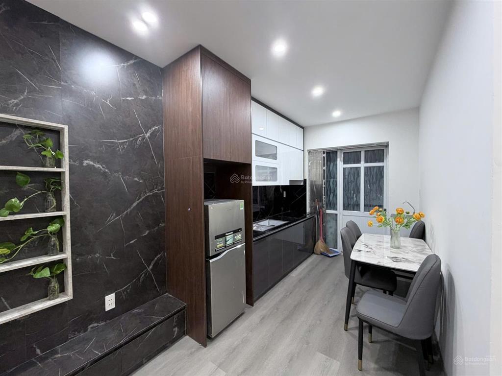 Bán căn hộ tầng 2, 63m²  2 ngủ 2 wc bìa đỏ sang tên hoàng huy pruksa town full nội thất