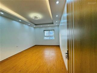 Bán căn hộ c6 trần hữu dực, dt 105m,3pn,2 vs, sửa mới, full đồ sẵn ở,  0983 816 ***