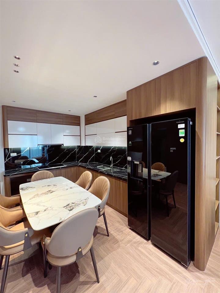Chính chủ cần bán gấp căn hộ tại golden field nguyễn cơ thạch. dt 74m, giá 5 tỷ 850,  0983 816 ***