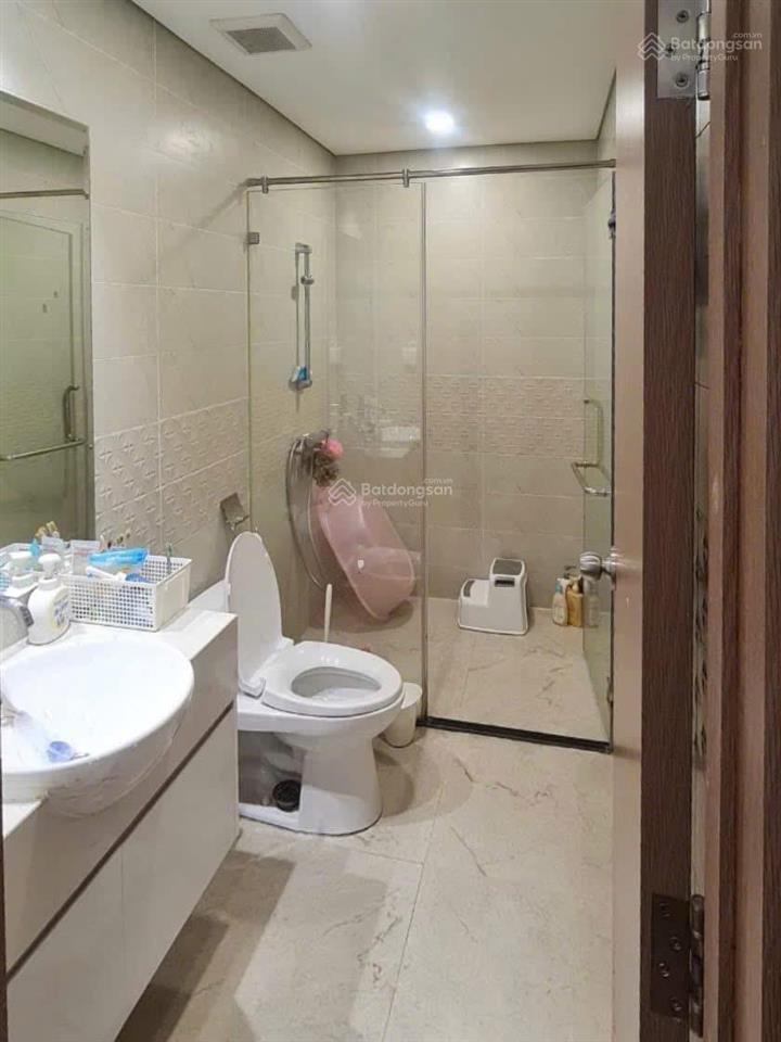 Bán gấp căn hộ tòa ct1a hàm nghi dt 143m, 3pn, nguyên bản, giá thỏa thuận,  0983 816 ***