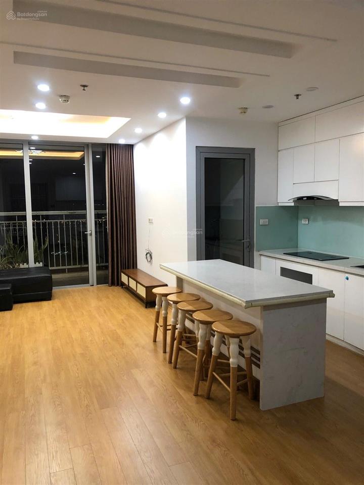 Cho thuê căn hộ tòa md complex dt 95m, 3pn, 2 vs, giá 16 tr/th,  ms lan 0983 816 ***