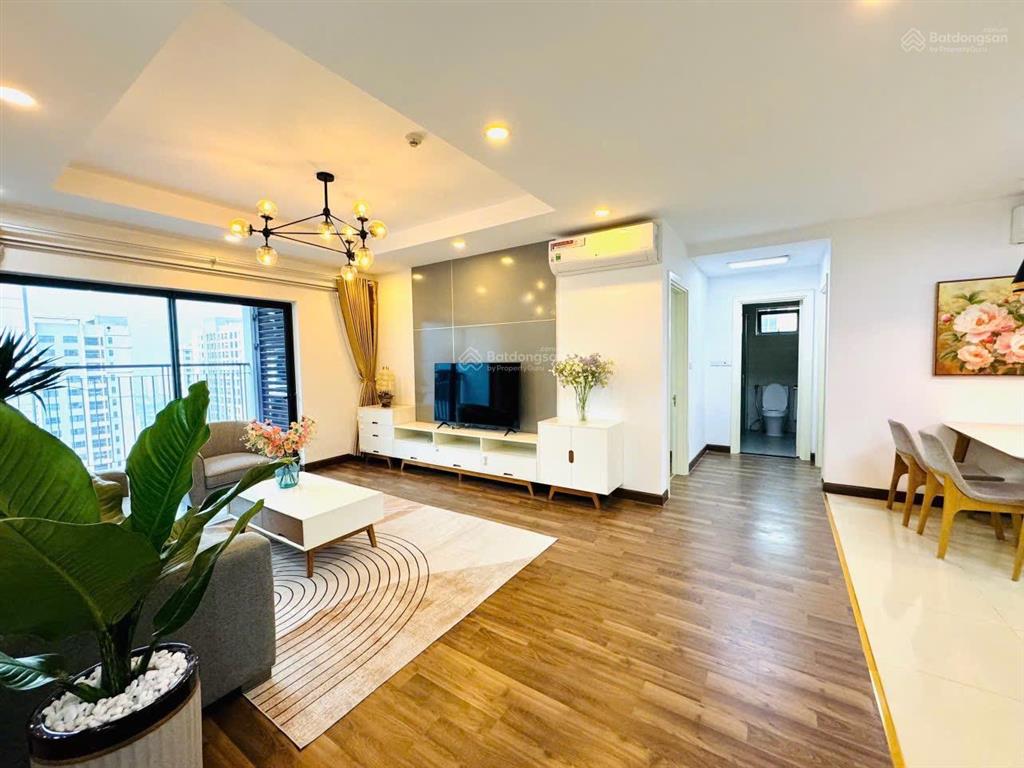 Cho thuê căn hộ tòa md complex dt 95m, 3pn, 2 vs, giá 16 tr/th,  ms lan 0983 816 ***