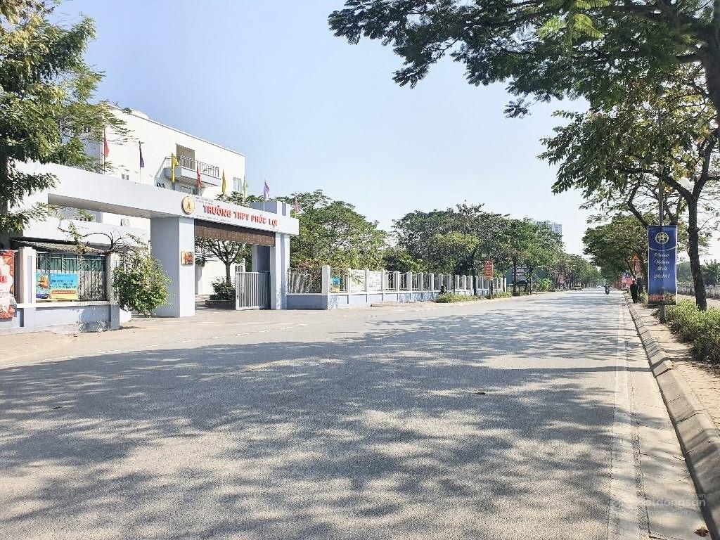 Siêu phẩm phúc lợi, long biên, 48.6m2 x 4tầng, gara ô tô, ngõ thông, diện tích rộng ở sướng