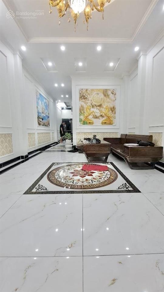 Siêu phẩm phúc lợi,dt 60m x 5 tầng thang máy, gara oto, kinh doanh sầm uất