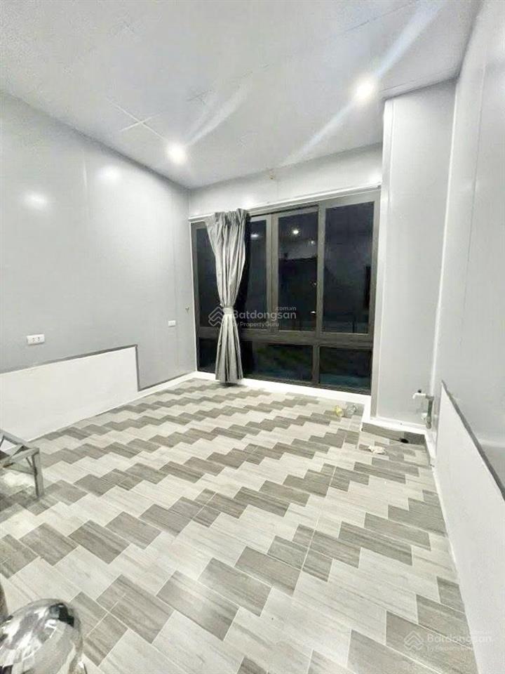 Nhỉnh 3 tỷ nhà đẹp sài đồng gần ô tô, mặt ngõ thông, ở ngay, gần kđt sài đồng, vinhomes riveside