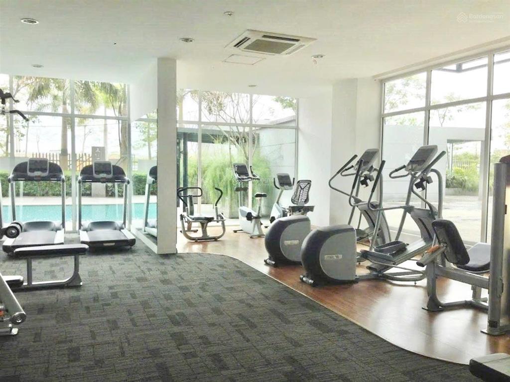 Bán cc garden city căn góc, view hồ thoáng đẹp nhất khu, dt 100m, 3 ngủ, loza...