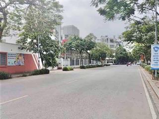 Nhỉnh 190tr/m phúc lợi long biên, phân lô vỉa hè, ô tô tránh, view trường học, kinh doanh đỉnh