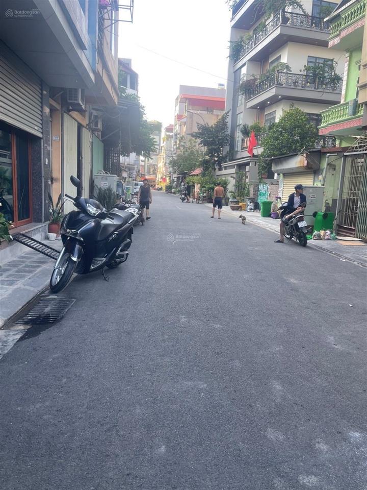 Cắt lỗ 800tr tòa cc mini thôn bầu, ô tô tránh, kinh doanh 18 phòng cho thuê full, dt 78m, 11.7tỷ