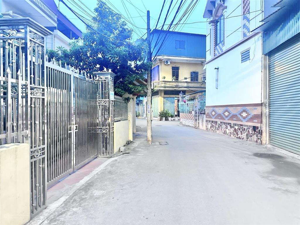 Phùng chí kiên  mỹ hào m, dt 168m x mt 9.3m, cạnh kcn thăng long 2, đầu tư phân lô, xây cc mini