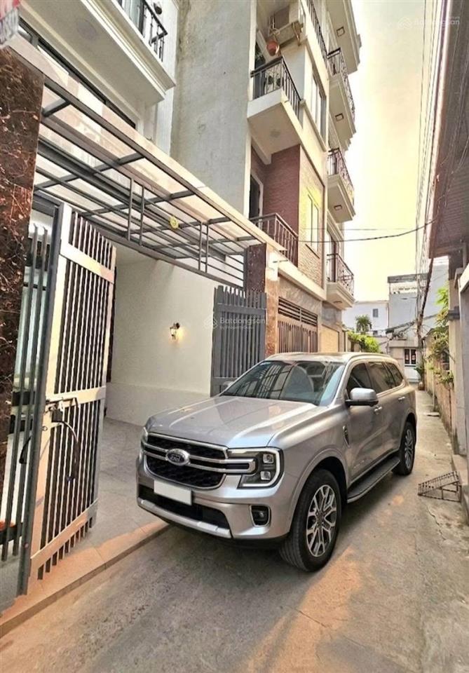 Nhà mới thạch bàn 4 tầng 68m², ô tô, 2 mặt thoáng, gần aeon long biên, giảm sâu