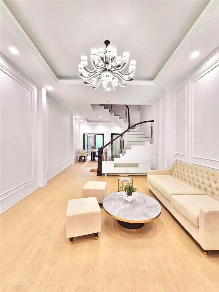Nhà mới thạch bàn 4 tầng 68m², ô tô, 2 mặt thoáng, gần aeon long biên, giảm sâu
