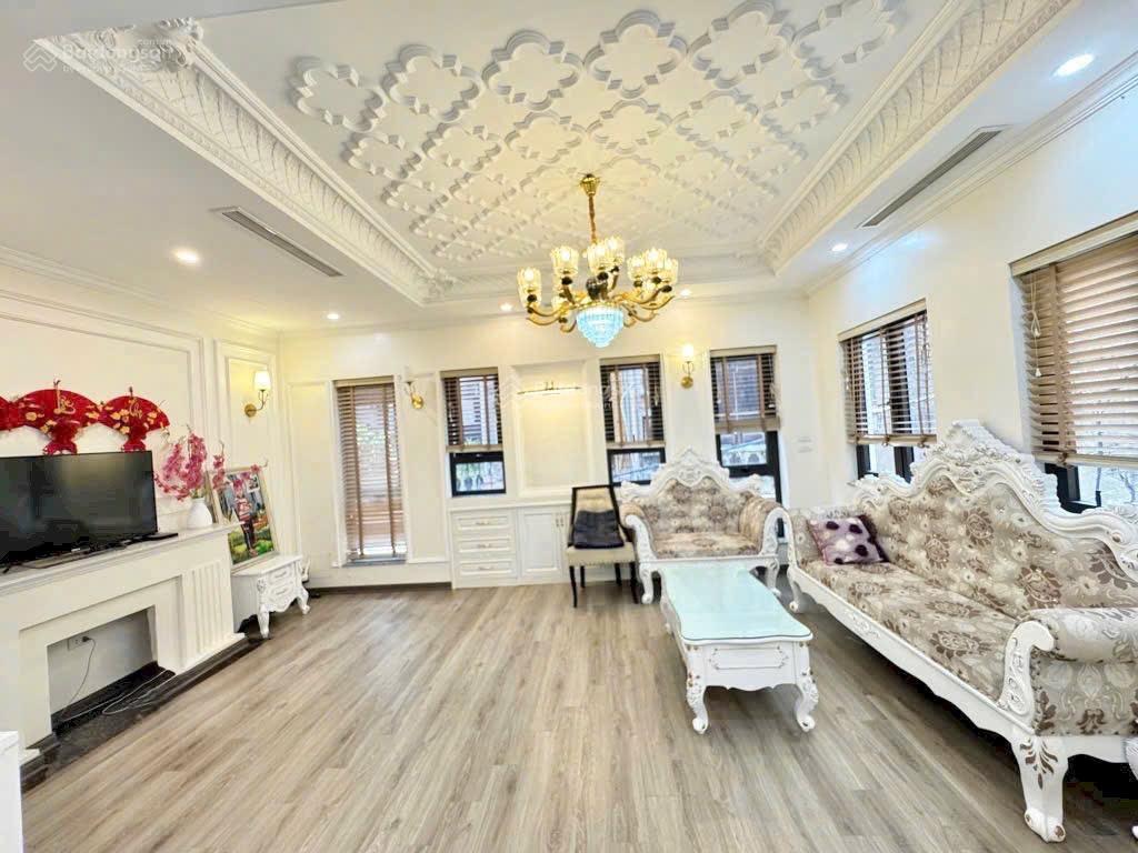 Siêu phẩm sài đồng 70m, 5 tầng, lô góc 3 thoáng, ô tô thông các ngả, kinh doanh đỉnh, full nội thất