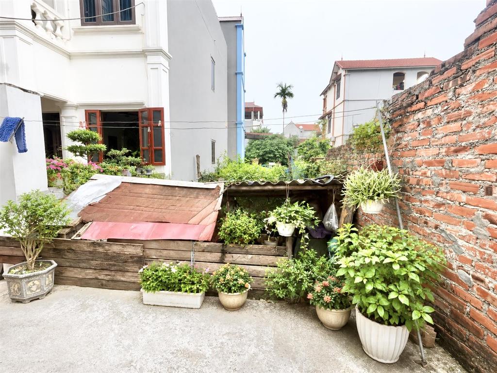 Nhỉnh 1 tỷ lô đất ở thuận an  gia lâm, dt 48m, 2 thoáng trước sau